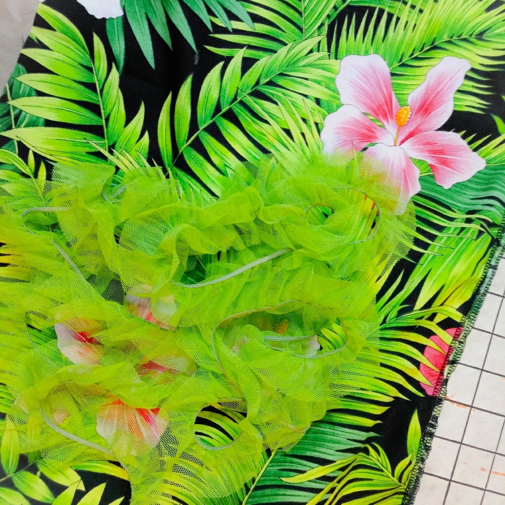 I'm adding summer clothes. Follow my shop. Thanks.